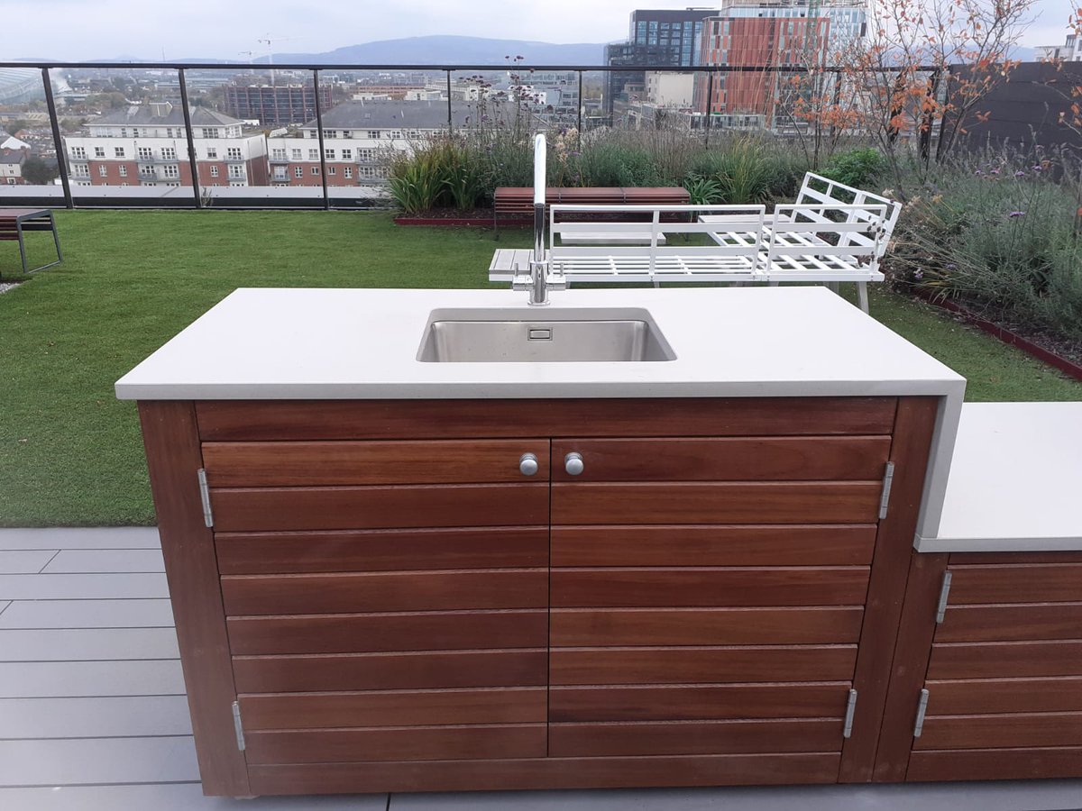 Greenlight_ps's tweet photo. Greenlight were recently asked to design, build and install a bespoke outdoor rooftop kitchen and BBQ on the Opus building overlooking Grand Canal Dock. #opus #grandcanaldock #Dublin #facilities #designandbuild #greenlightireland #greenlightps #greenlightfm https://t.co/BGTn38o164