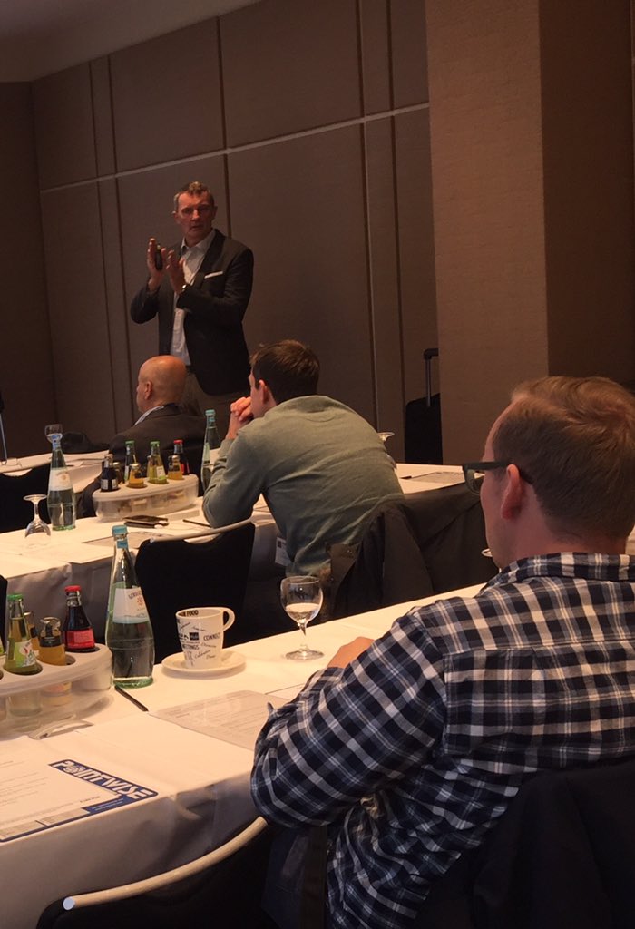 HeatherMcCoy's tweet photo. @ulistfuchs presenting at yesterday’s Pointwise for Marine Workshop in Hamburg. @Pointwise #cfdmeshing #Shipbuilding https://t.co/3UQ0iFIR3i