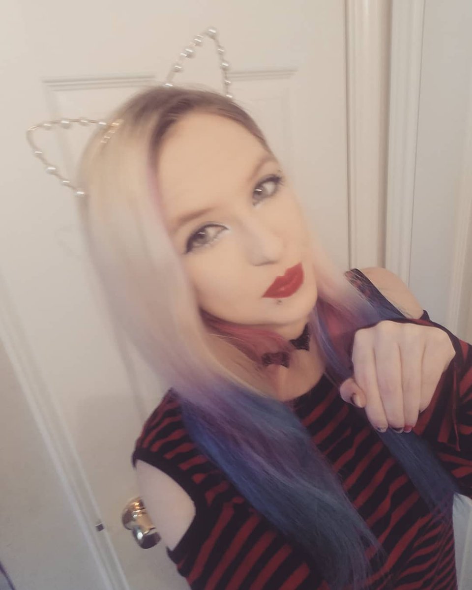Psych0Kittie's tweet photo. I'm live on WoW Retail running Mythic Keystones as Tank! Come smile and have fun with me! https://t.co/sedJ4bOLeu
@Tsupportgaming
@BlazedRTs
@TwitchXposure
@SGH_RTS
@FirmCommunity
#nextlevelstreamers
#battlingheartdisease
#hope
#nevergiveup
#beyourself
#smile
#havefun https://t.co/pDhtWKzVUb
