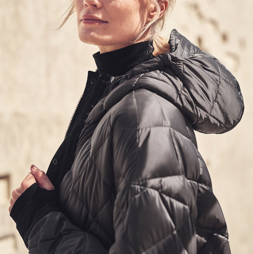 ATHLETA tweet media