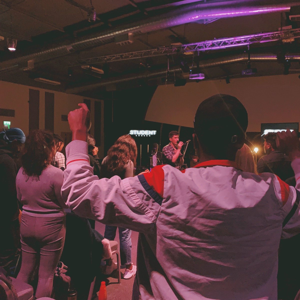 ChromaStudents's tweet photo. It’s almost Thursday which means... #StudentChurch! We can’t get enough of God, so join us for more tomorrow.
THURSDAYS // 8PM https://t.co/kc0y9mT2Uf