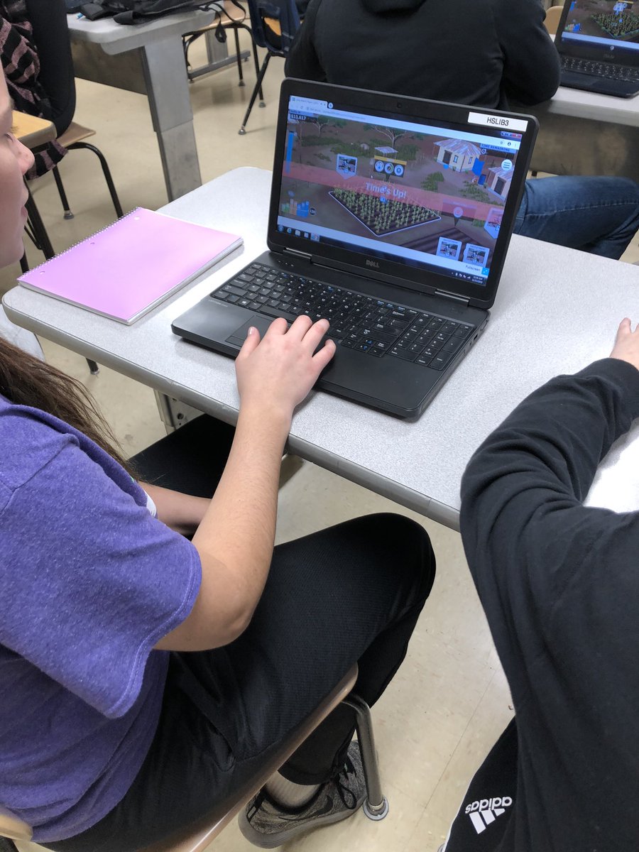 Discussing water conservation with Des Moines County Farm Bureau Ag in the Classroom coordinator Jaci Steffener with the Ag 2 class. #mepoclassroom