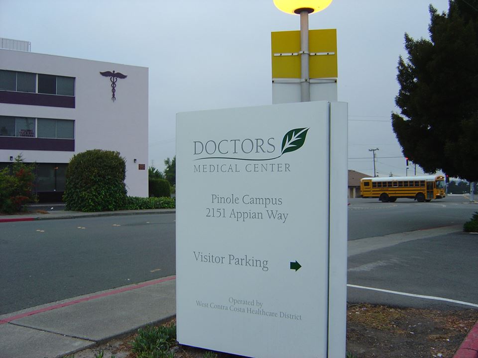 _SignsThatSell_'s tweet photo. Is there a problem with your building signage and don't know where to begin? Signs That Sell is a great start! https://t.co/lM2K1fbvjm #CustomBanners #CustomSigns #CustomSignDesign #CustomEngravedSigns https://t.co/YdLbUAbbML