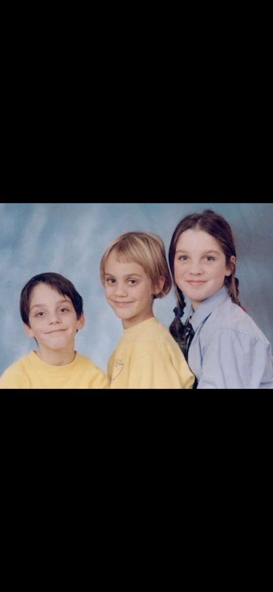 indiecwilson's tweet photo. In honor of #BYPTWD and feeling a weeee bit melancholy my parents can’t make it (#TransplantProblems), I’m sharing a few throwback photos that remind me of #family and make me smile ☺️ https://t.co/tUzGfFovm8