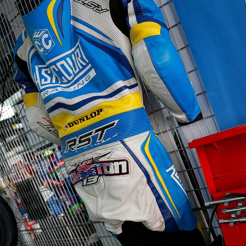 rstmoto's tweet photo. HANGING AROUND ahead of tomorrow's practice. These behind the scenes pics from @diego_mola_ph show some of the V4 race suits you'll see in action at @MacauGPbikes.
@Lee_johnston13 @DomHerbertson @PaulJordan61 @tweethutchy @DaveyTodd742
#WeAreRST #RSTV4 #MacauGP #SuitsYouSir https://t.co/2Ah7okSRCH