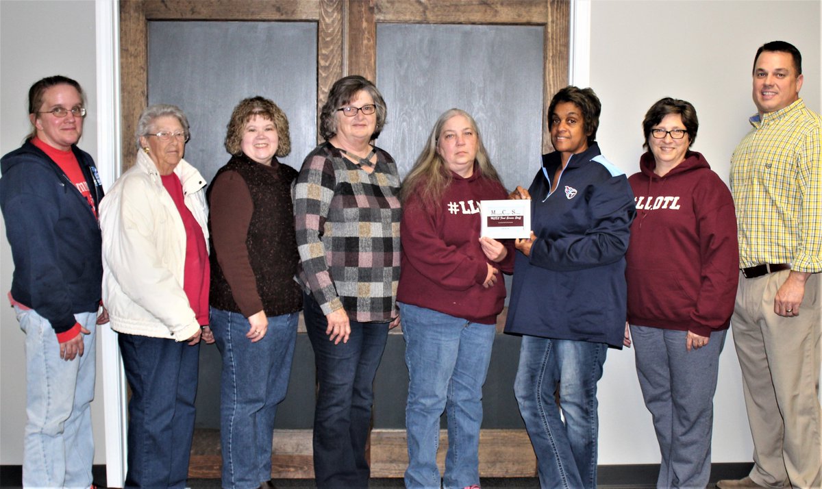 MetcalfeSchools's tweet photo. Congrats to our November Student of the Month Hadley Blaydes, Certified Employees of the Month Hannah Shaw and Tracy Miller, and Classified Employees of the Month the MCES cafeteria staff! A press release from the Nov. board meeting is posted at https://t.co/gu3fNE5j8H. #LLOTL https://t.co/qgxHLYNCwm