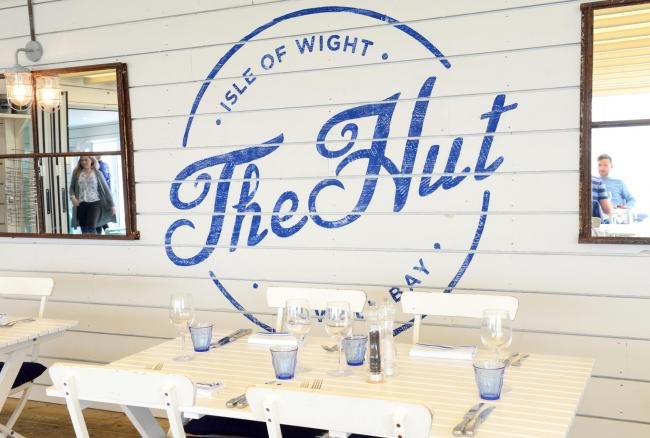 𝐅𝐮𝐭𝐮𝐫𝐞𝐬 𝐃𝐫𝐲 𝐓𝐡𝐚𝐧𝐤𝐬 𝐭𝐨 “𝐓𝐡𝐞 𝐇𝐮𝐭”
WEST WIGHT MEN IN SHEDS are proud to announce a new sponsor, for their workshop based on Totland Recreation Ground which has now been open for six months. <a href="/thehutcolwell/">The Hut</a>