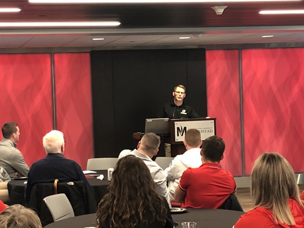 Fired up to hear about the @MSUMWrestling season from Coach Kris Nelson at the Sport luncheon today! <a href="/MSUMDragons/">MSUM Dragons</a>