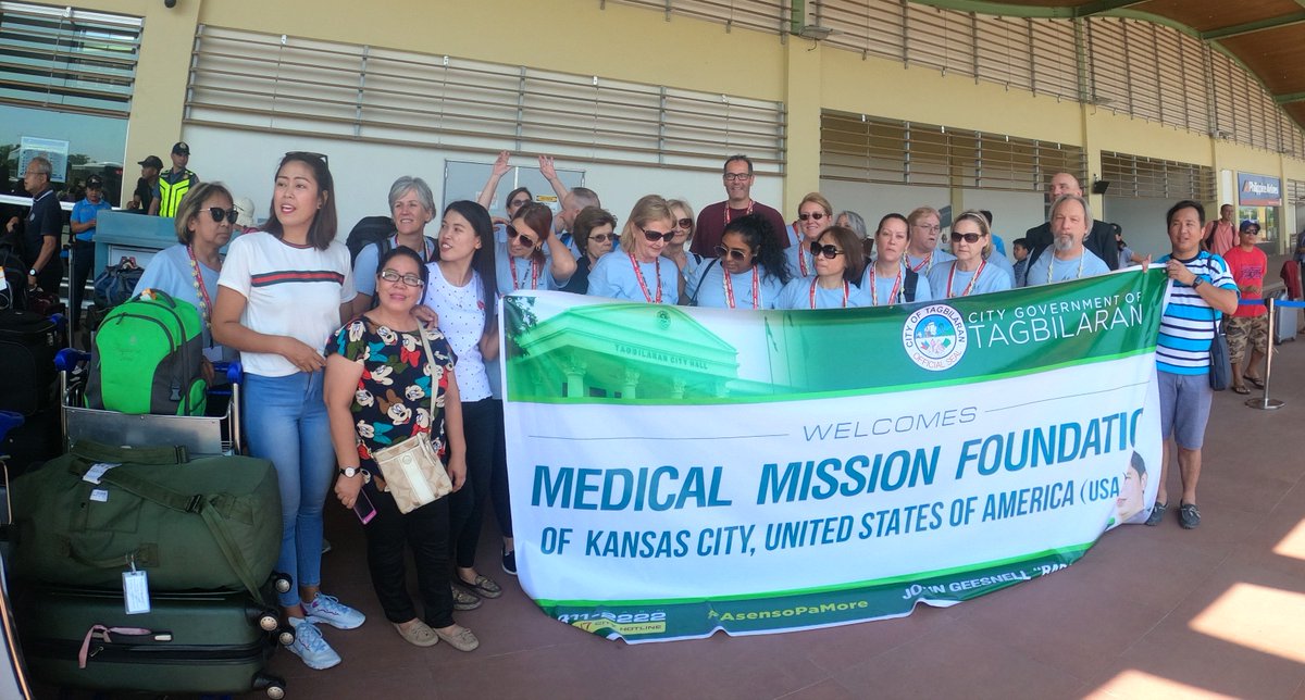 MedMissionsFDN's tweet photo. First Days in The Philippines 
Day 0 -1 Traveling – The long trip to the Philippines

The day started off early as we all met at the Airport at 4:30 AM.  Everyone got checked in and bags checked for the flight.  The first leg of the flight was to... 

https://t.co/NROubirEBH https://t.co/pOsTfaAQa6