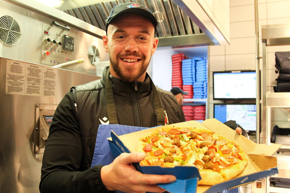 chorleyfc's tweet photo. A few pictures and a rundown of the first team squad's recent VISIT to @Dominos_UK..

➡️ https://t.co/Uj83Ez6wzZ

Videos on the way tomorrow 😁
📸 @JoshVosper https://t.co/MVLv9xzh0D