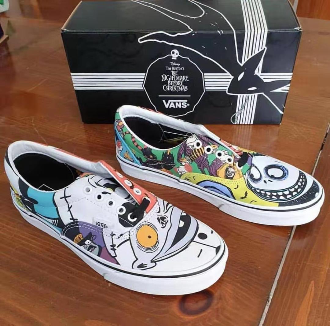 This just came in New arrival !!!New vans now available Unisex vansPrice: 20,000Send a dm to orderPls if you see this on your Tl pls Rt