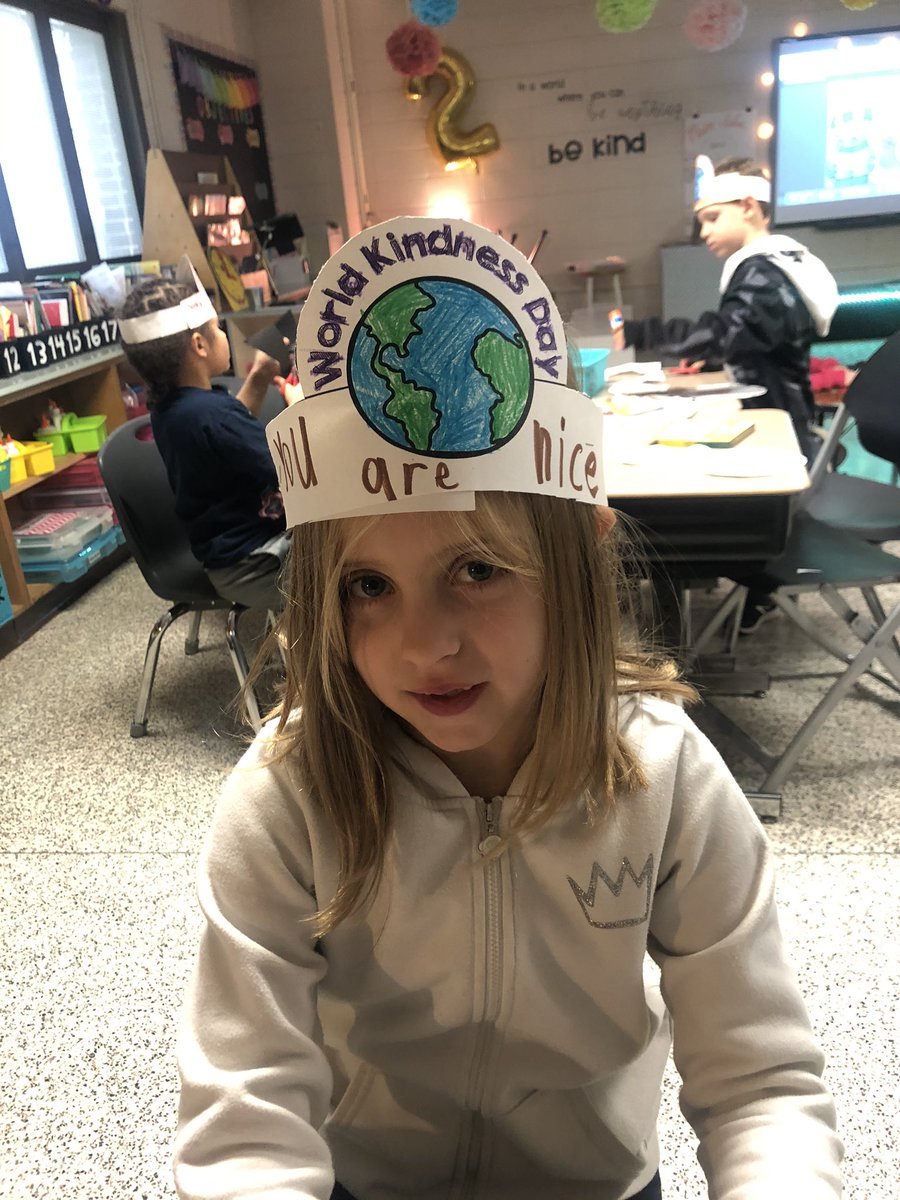 Mrs_Alsterlund's tweet photo. Spreading some kind messages on #WorldKindessDay #HTSpartans https://t.co/aWNwwsOcKC