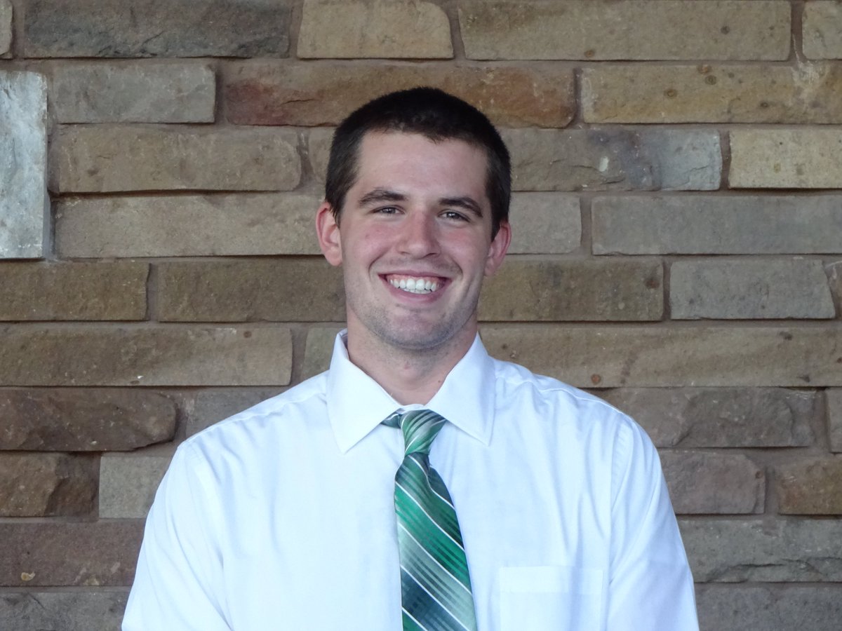 EngineeringUSI's tweet image. Today's #SeniorSpotlight is Mitchell Healy, who is working on the AmeriQual Packaging Line Retrofit! His project focuses on modifying an existing shelf stable food packaging production line for a new contract.