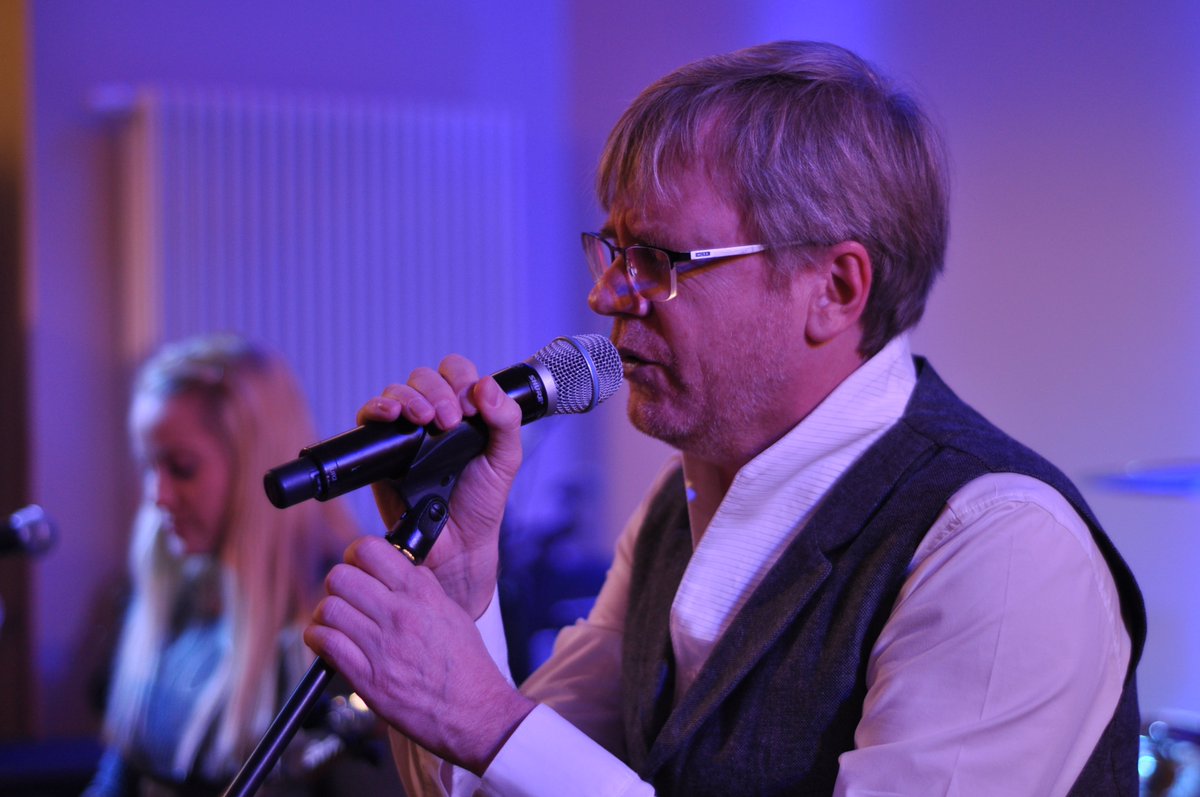 kuppingercole's tweet photo. Happy Hour with iC Band at #CAS19 #CSLS19 in Berlin @iC_Consult https://t.co/fLK5og8gKI