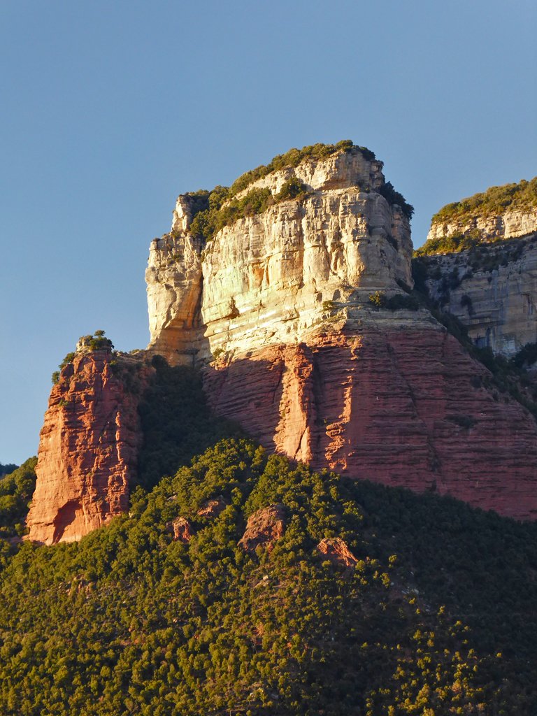 fotocompacta's tweet photo. Duotono #tavertet #sau #Catalunya #nature #PintoFotografia #foto #Lugares #picture #photography #cingle #cinglera #acantilado #sunset https://t.co/zGGUkY3ZEk