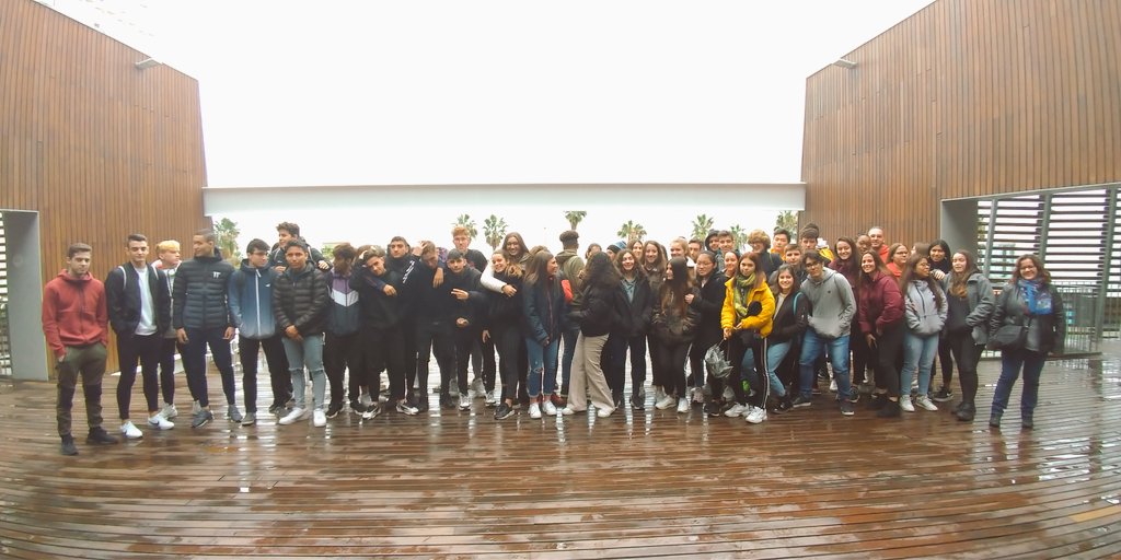mmart746's tweet photo. Avui al @the_prbb l'alumnat de 1r de #Batxillerat ha tingut un refregit de bacteris, comunicació, quorum sensing, hackeig, ordinadors pudents, perspectives, carrera cièntífica, espectatives i realitats investigadores...
#SCISE19 #ISEulàlia #ISE1920 #COPEM1920 #SC19CAT https://t.co/fqquAA9eQG