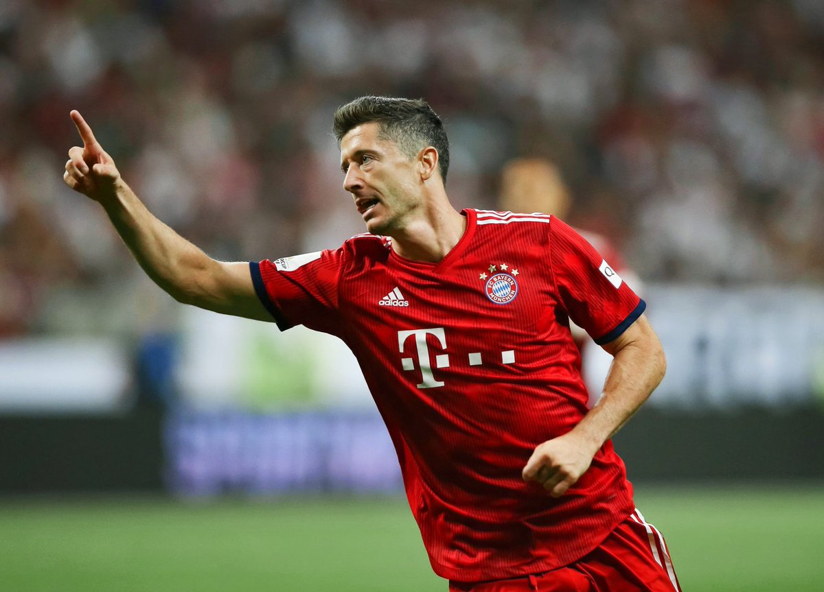 Just to break it down, and perhaps show what this means in essence:Lewandowski: 0.89 goals a game since 15/16Suárez: 0.73 goals a game since 15/16Agüero: 0.72 goals a game since 15/16Kane: 0.72 goals a game since 15/16Benzema: 0.50 goals a game since 15/16