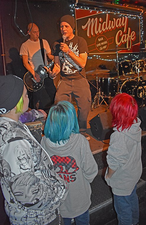 PunkBlowfish tweet media