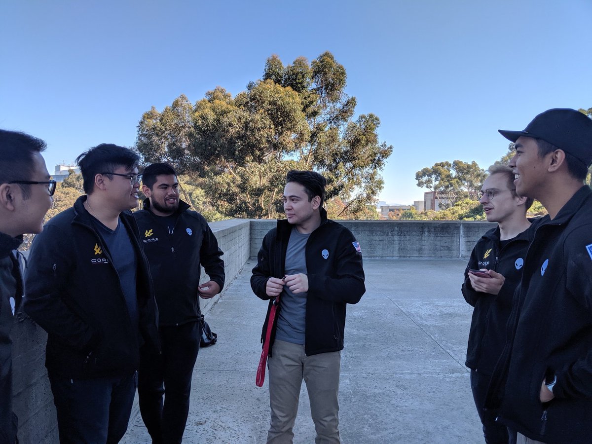 Triton Counter-Strike (@ucsd_cs) on Twitter photo Big ups to the guys over <a href="/MobileEdge/">Mobile Edge Cases</a> for providing <a href="/UCSD_CS/">Triton Counter-Strike</a> with our beautiful team jackets!
Go make sure to give them a follow and check out their page for other gear and accessories!
#coregaming #MobileEdge #CollegiateCounterstrike Big ups to the guys over <a href="/MobileEdge/">Mobile Edge Cases</a> for providing <a href="/UCSD_CS/">Triton Counter-Strike</a> with our beautiful team jackets!
Go make sure to give them a follow and check out their page for other gear and accessories!
#coregaming #MobileEdge #CollegiateCounterstrike