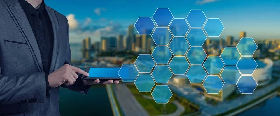 El 6 de noviembre la Cámara de Comercio de Los Ángeles celebraba el sexto meeting anual de desarrollo de plataformas de #Smartcity para la ciudad de Los Ángeles. En el participaron entidades públicas y privadas del sector. #smartcities #LAcity #technology 
lachamber.com/news/2019/11/0…