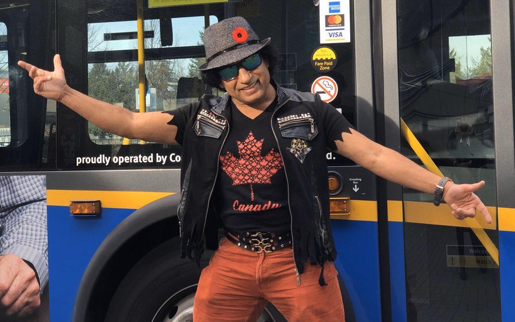 ltritsch1's tweet image. Surrey singer Amrit Bains says he’s getting lots of fan-recognition at his day-job .@TransLink.
He’s been driving his route in his stage clothes since bus-drivers went on a uniform strike earlier this month. 
.@BCITJournalism #TranslinkStrike #Surrey