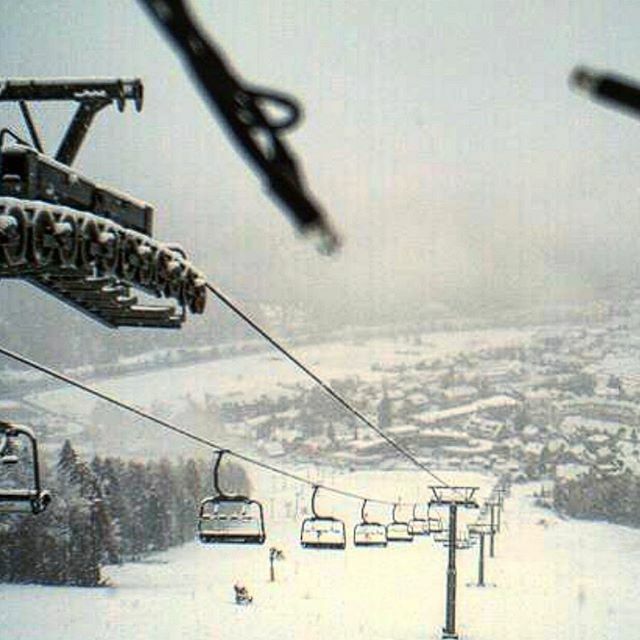 Coloring @kranjskagora to white.
.
.
#snow #firstsnow #fisalpine #Kranjskagora #Slovenia #sport #snowsport #WorldCup #mountains ift.tt/2Qg6eh6