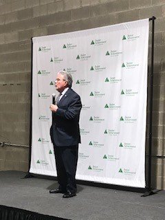 Robert Caret (@rcaret) on Twitter photo Glad for the opportunity to speak and represent <a href="/Univ_System_MD/">University System of Maryland</a> at the Junior Achievement Inspire event today with <a href="/tsadowski13/">Tom Sadowski</a>. <a href="/JA_Maryland/">Junior Achievement of Central Maryland</a> connects with 45,000+ young people and helps them find the right pathway to success, whether it be an apprenticeship, 1st job or college. Glad for the opportunity to speak and represent <a href="/Univ_System_MD/">University System of Maryland</a> at the Junior Achievement Inspire event today with <a href="/tsadowski13/">Tom Sadowski</a>. <a href="/JA_Maryland/">Junior Achievement of Central Maryland</a> connects with 45,000+ young people and helps them find the right pathway to success, whether it be an apprenticeship, 1st job or college.