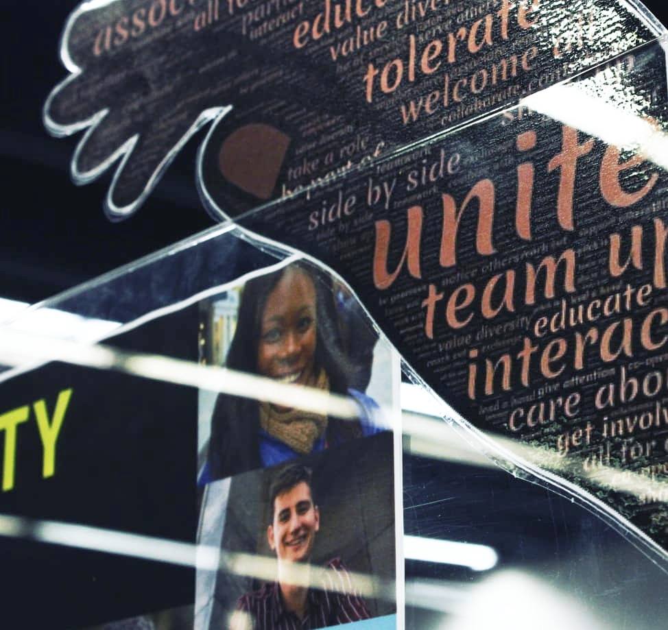 unolibraries's tweet image. Friends, we are so very sad and shocked at the  hate we’ve seen in our community. Please know everyone is welcome at UNO Libraries. Come be a part of our experience today.
#youarewelcomehere #safelibraries #hatehasnohomehere #wehonoryou #mavsmatter