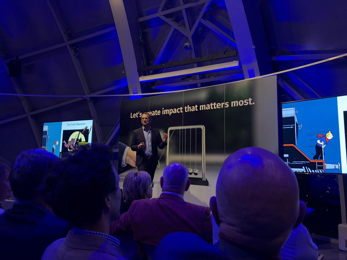 Keynote spreker <a href="/ovandu/">Olivier Van Duüren</a> vertelt ons vanavond hoe we het evenwicht vinden tussen presteren en ons voorbereiden op de toekomst. Een toekomst waarbij #AI en onze menselijke vaardigheden elkaar zullen versterken.  💪 #wkexpert