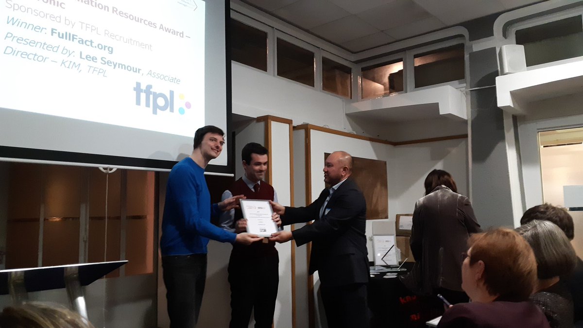 .FullFact | RT CILIPinfo: ...and the winner of the CILIPKIM Information Resources Award - Electronic goes to FullFact! Here they are with Lee from tfpl_Ltd #FactCheck #FakeNews #AlternativeFacts