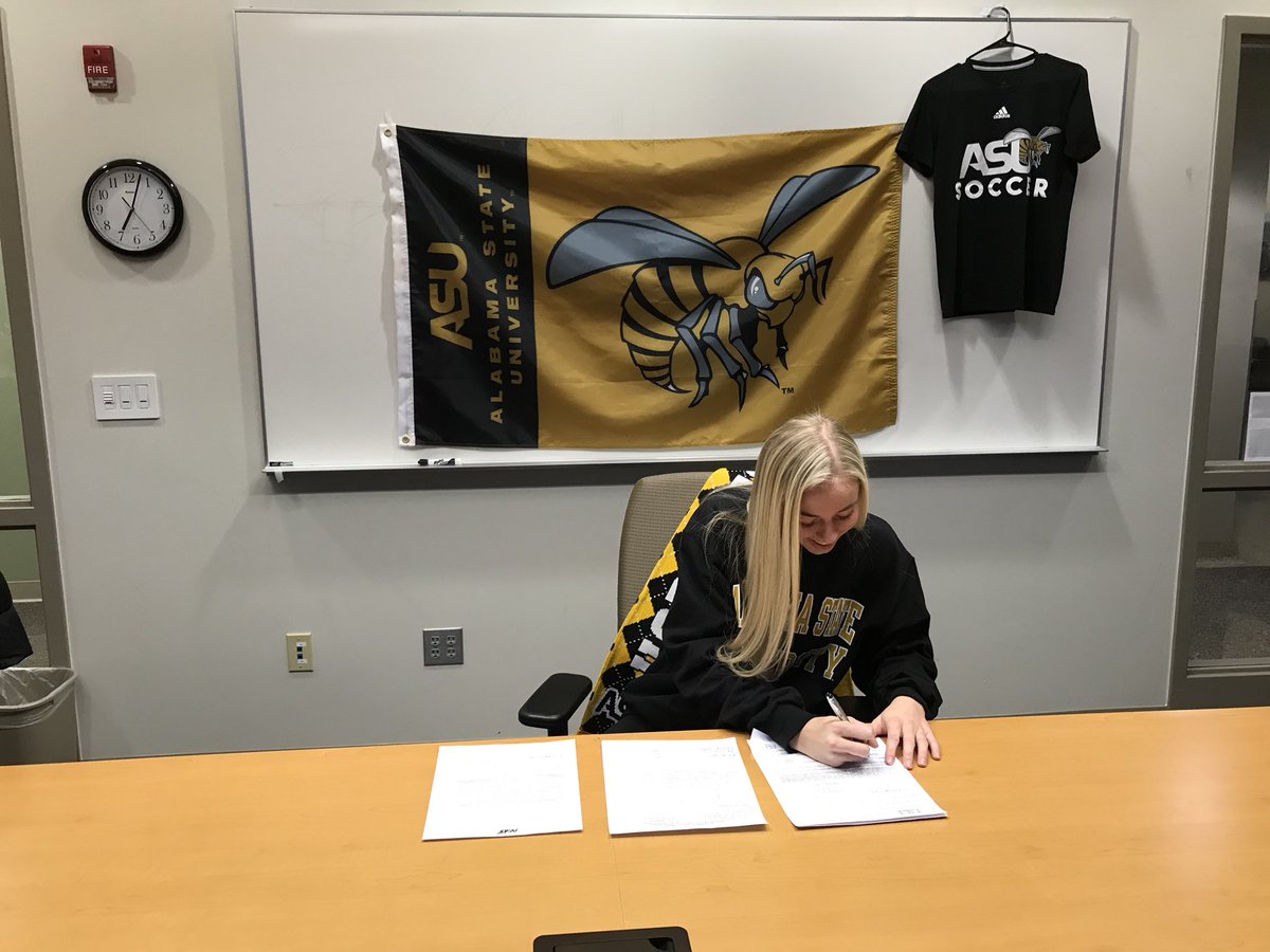 Officially a hornet!! @ASUSoccerCoach <a href="/BamaStateWSC/">Alabama State Soccer</a> <a href="/ussoccer_da/">Development Academy</a> @SalvoGDA