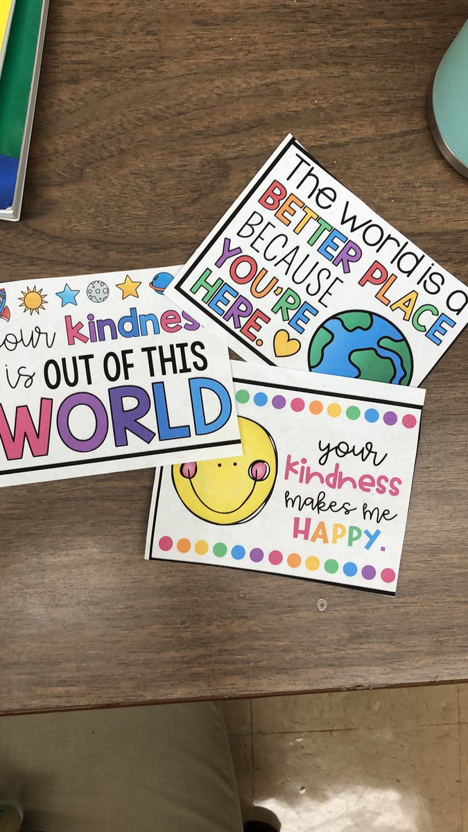 What an encouragement from the students in <a href="/SuperSuders/">Miss Suders</a> class! Thank you for spreading your kindness on #WorldKindnessDay 🤗🥰