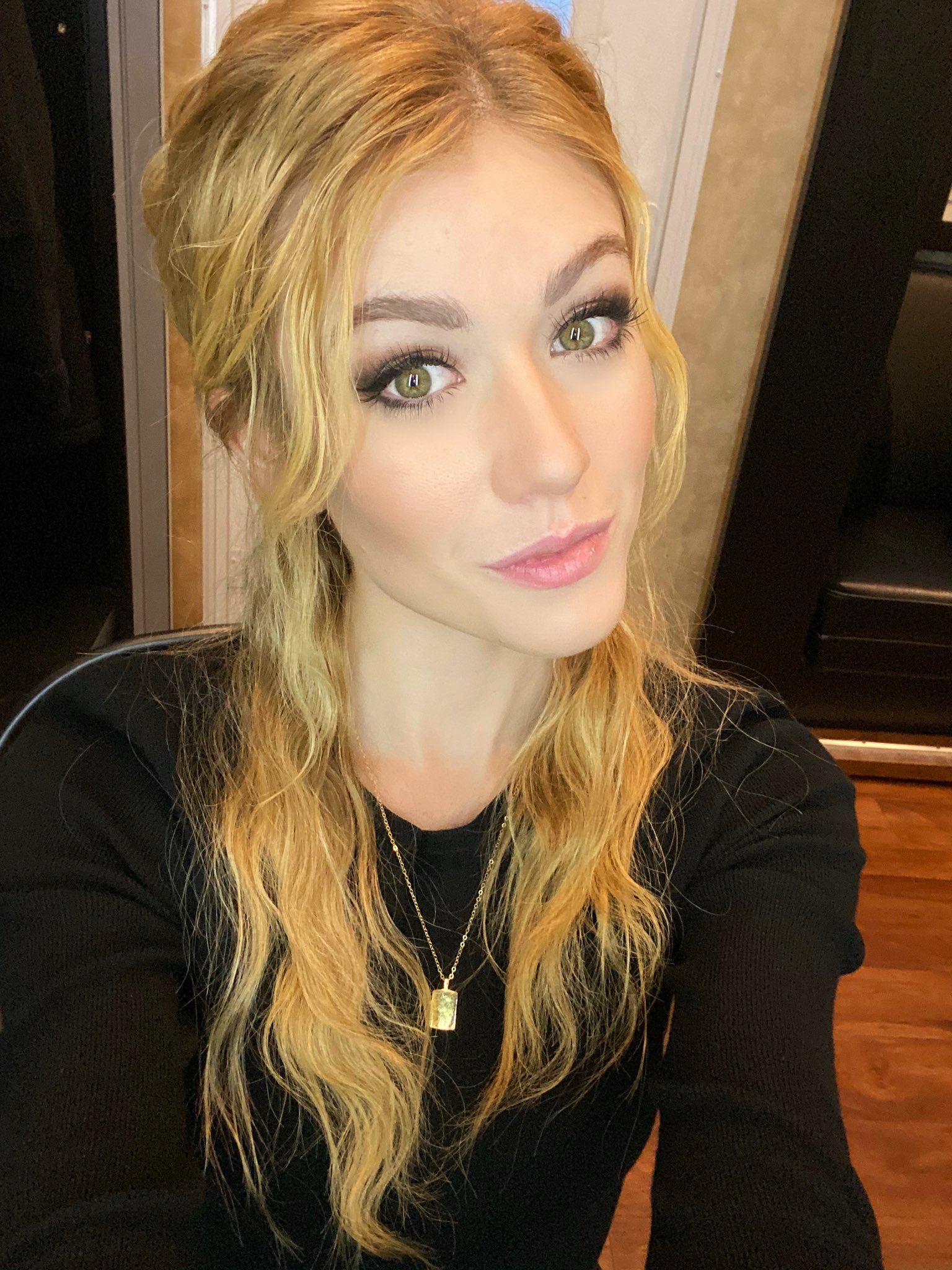 EJRqDdqXUAEuMBg?format=jpg&name=4096x409