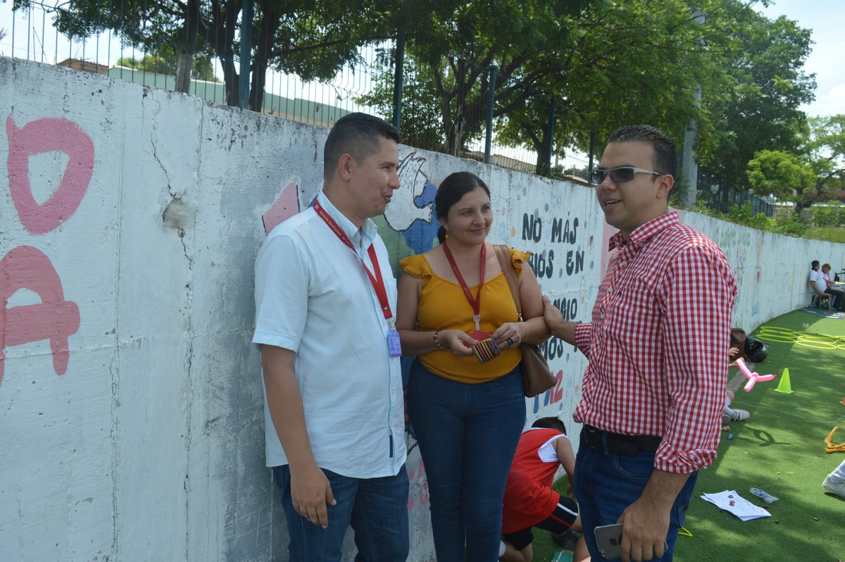 Indenorte_'s tweet photo. El Instituto de Deportes de Norte de Santander en cabeza del Director David Alvarado Muñoz, estuvo presente en el programa deporte para el desarrollo que viene trabajando la GIZ en articulación con Indenorte. La metodología se llama deportes con principios. https://t.co/78WnDa4iGz