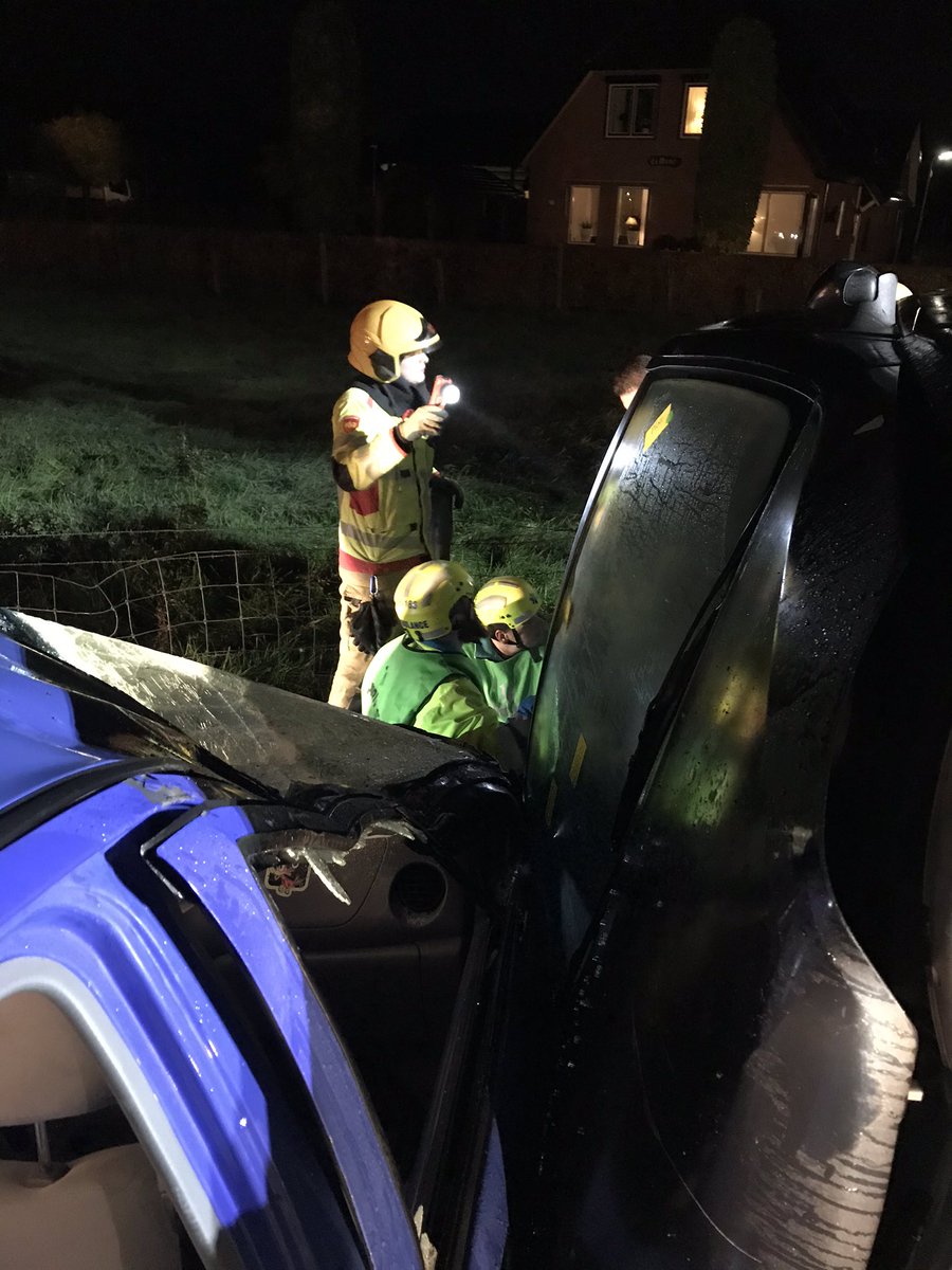 brwelspeet's tweet photo. Mooie hulpverleningsoefening met @brwnunspeet en ambulancedienst NOG @VNOGregio #samenwerken #lerenvanelkaar https://t.co/UW1l3rP5ZV
