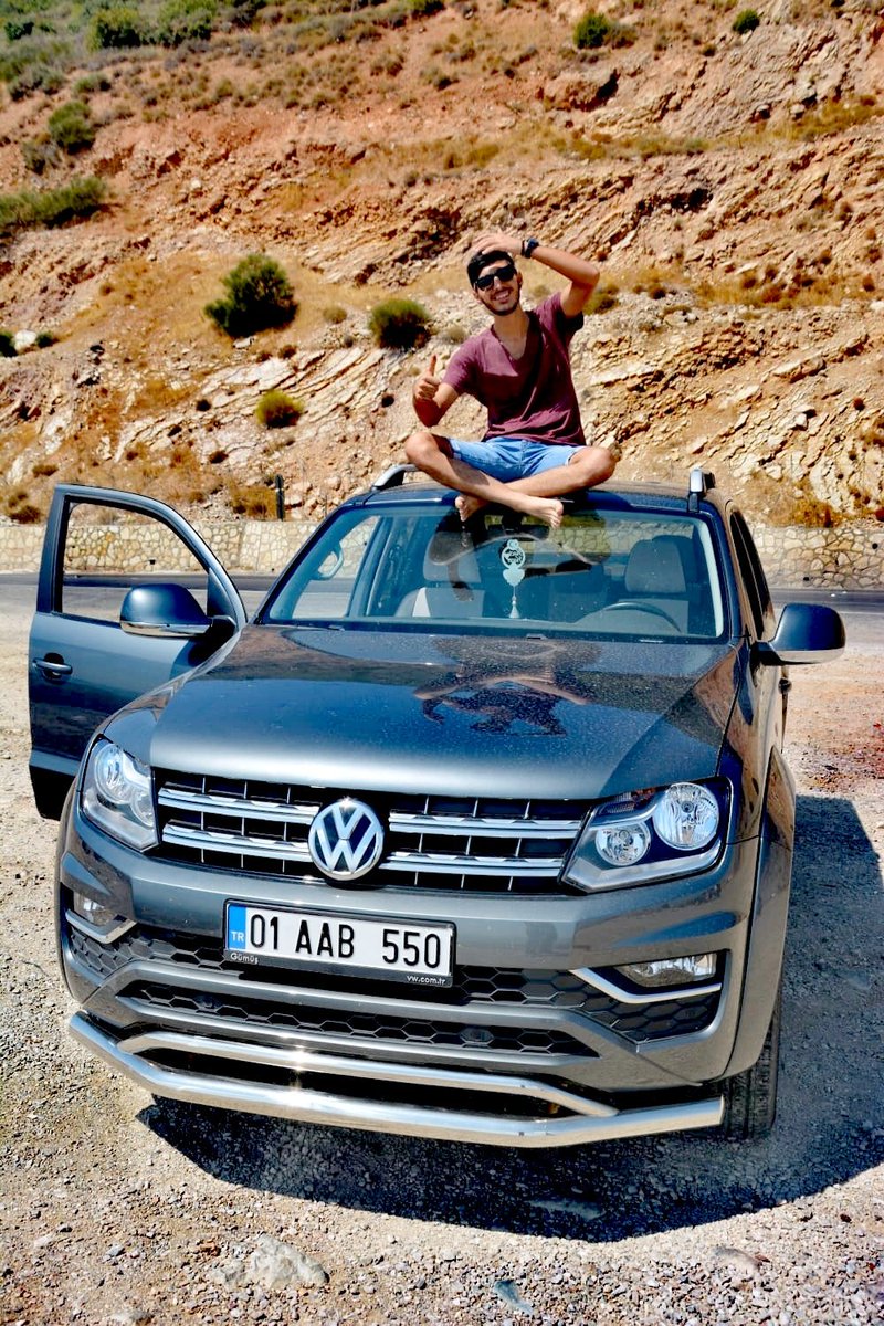 kenan_sofuoglu's tweet photo. #photo #photooftheday #photoshoot #Keyif #Many #Love #Cixxs #amaroq #Wosvagen https://t.co/FRyUy5EU1Q