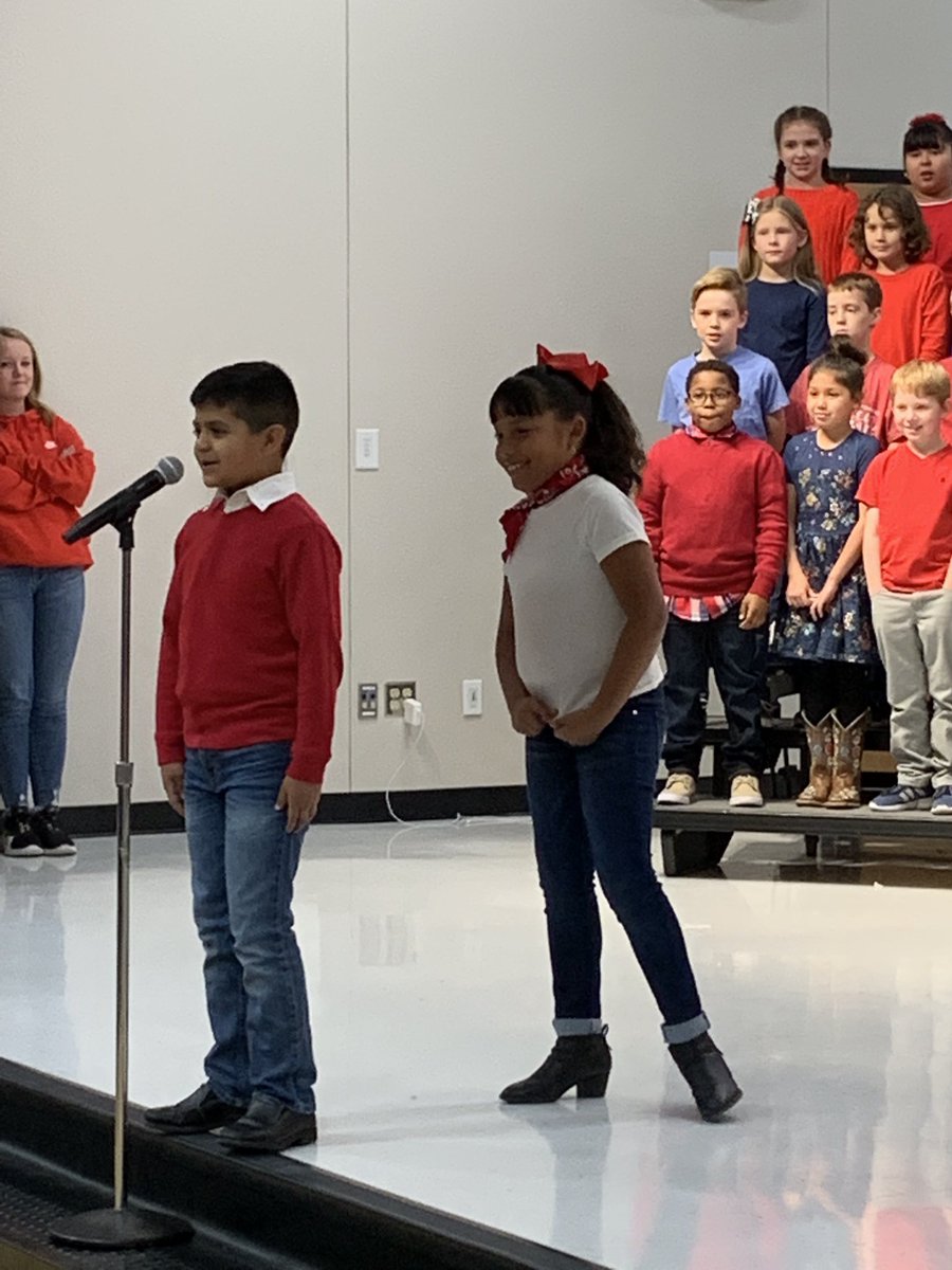 Third Grade did an amazing job performing “Get America Singing” last night! What a great group of kids and musicians!! Thank you <a href="/DavisMusicRC/">Patricia Smith</a> for a wonderful show! #RCISDJoy <a href="/rcisdfinearts/">Royse City ISD Fine Arts</a>