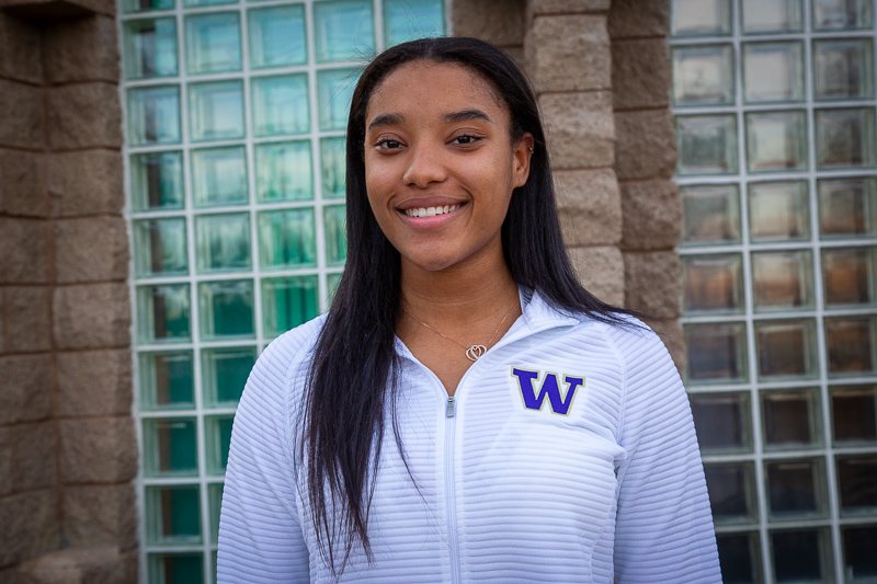 ChaminadeCCP's tweet photo. Congratulations to Alexis Whitfield for signing to play basketball at the next level with University of Washington! #GoHuskies #ScholarAthlete #GoNade #NLI @UW_WBB. https://t.co/HkIoFm9zgA