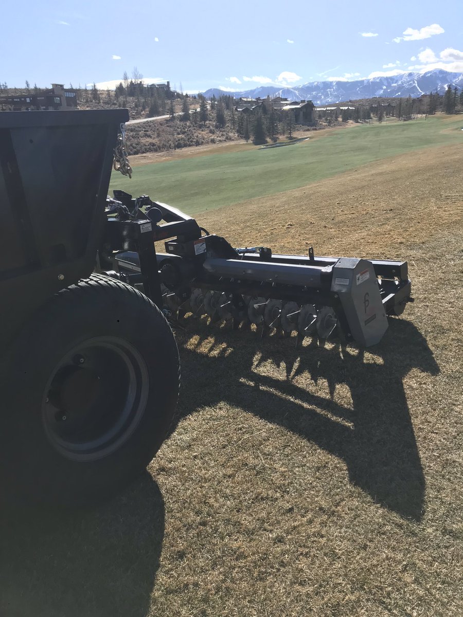 BigHdmc's tweet photo. Hard Compacted Areaβs. First Products Area Vator. 6β knifes slice right through. Driven bye Toro Outcross. #firstproducts #aeravator. @1stproducts @ToroGrounds https://t.co/QHATX9k697