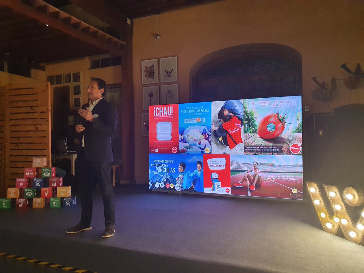 lumipeca's tweet photo. La sostenibilidad como estrategia competitiva es una apuesta por generar valor y no sólo riqueza, escuchando lo que nos exige el nuevo entorno y repensando lo que hacemos cada día. @mvcampodonico #sesionesWong @Lolisismo https://t.co/RXCS6ZfjlA