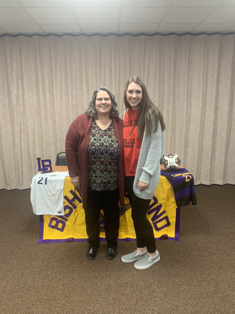 LBVB_LeBlond's tweet photo. Congratulations to @juliann_smith18 for signing her NLI to play soccer at William Jewell! Your presence &amp; leadership in every aspect of the Bishop LeBlond community will be missed. Keep working hard every day! #LBVB https://t.co/z173cVF005