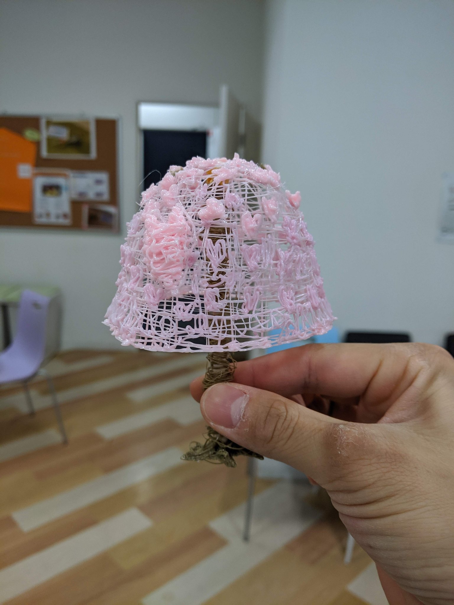 こっとん 3dペンの過去作品part 2 桜の木 18年9月頃作成 3dペンにハマり始めた頃の作品 クオリティは低いが作ってて楽しかった 3dペン 3dペン ものづくり 桜 Litalicoワンダー Xyzprinting T Co Hp7pp9jvui Twitter