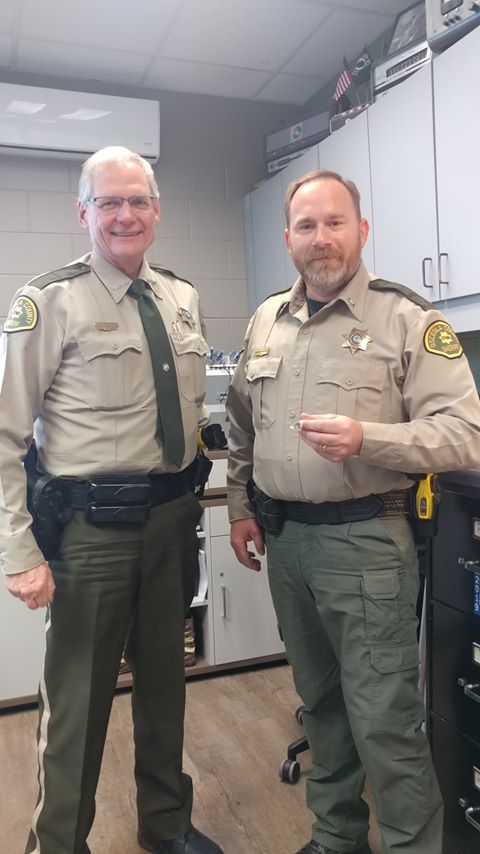 OCSOIowa's tweet photo. November 13, 2019 was a day of many acknowledgements at the Sheriff's Office.

Lieutenant Seth Hofman was recognized for his 25 years of service https://t.co/VL408w3KPE