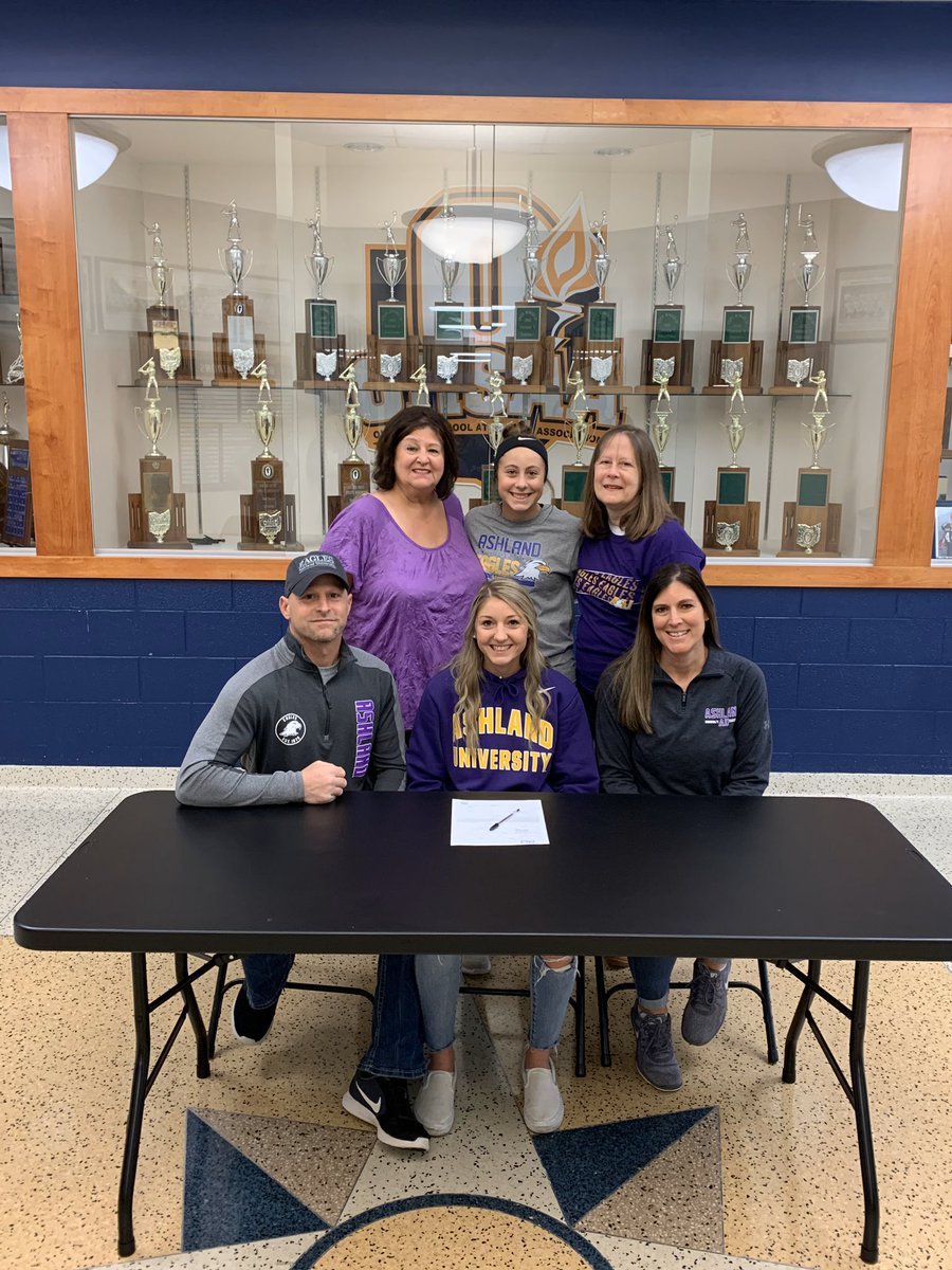 Tallmadge_sball's tweet photo. beyond proud of these two amazingly talented young ladies! happy signing day girls! ashland and tiffin are lucky to have you! 🥎 ❤️ https://t.co/YLRjIgp12j