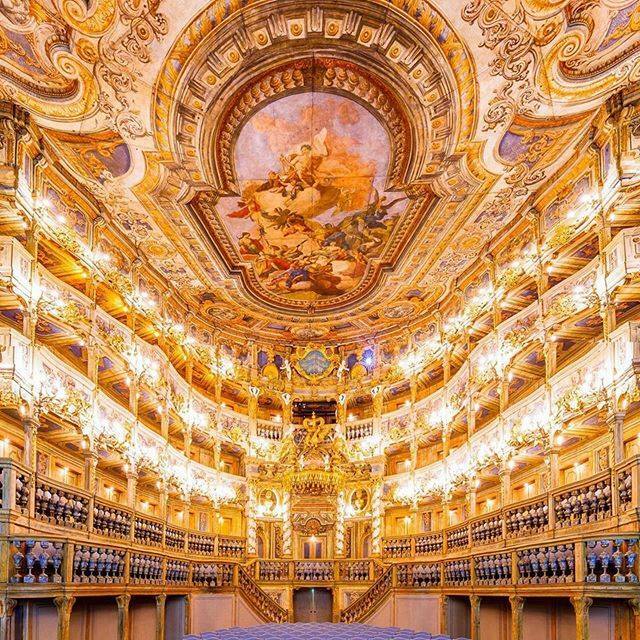 Es macht uns sehr stolz, dass einer der berühmtesten Reiseblogger Europas Bayreuth einen Besuch abgestattet hat. Schaut euch mal die Seite von <a href="/loic/">Loic Le Meur</a>.lagarde an. Er hat zehn Welterbestätten in Deutschland besucht und es sind viele tolle Bilder und Stories… ift.tt/2XevoOI