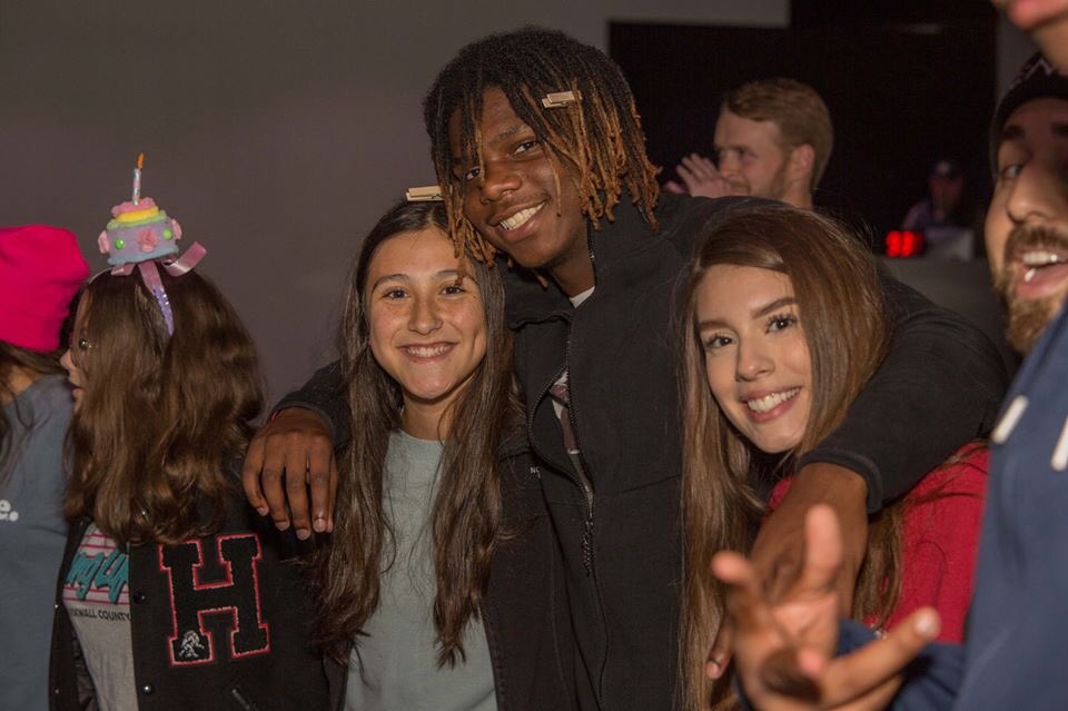 ROCOYL's tweet photo. #MondaysAreForYL 

Pics are up on our FB page from Birthday Club! https://t.co/dEUYErXetQ