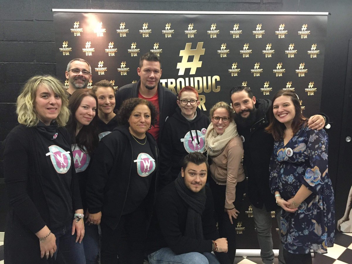 Nous étions au <a href="/zenithdelille/">Zénith de Lille</a> ce soir avec notre parrain <a href="/Jeffpanacloc/">Jeff Panacloc</a> ! Encore un énorme merci Jeff pour ton soutien et ton grand cœur ❤️ !
#WonderAugustine #CancersPédiatriques