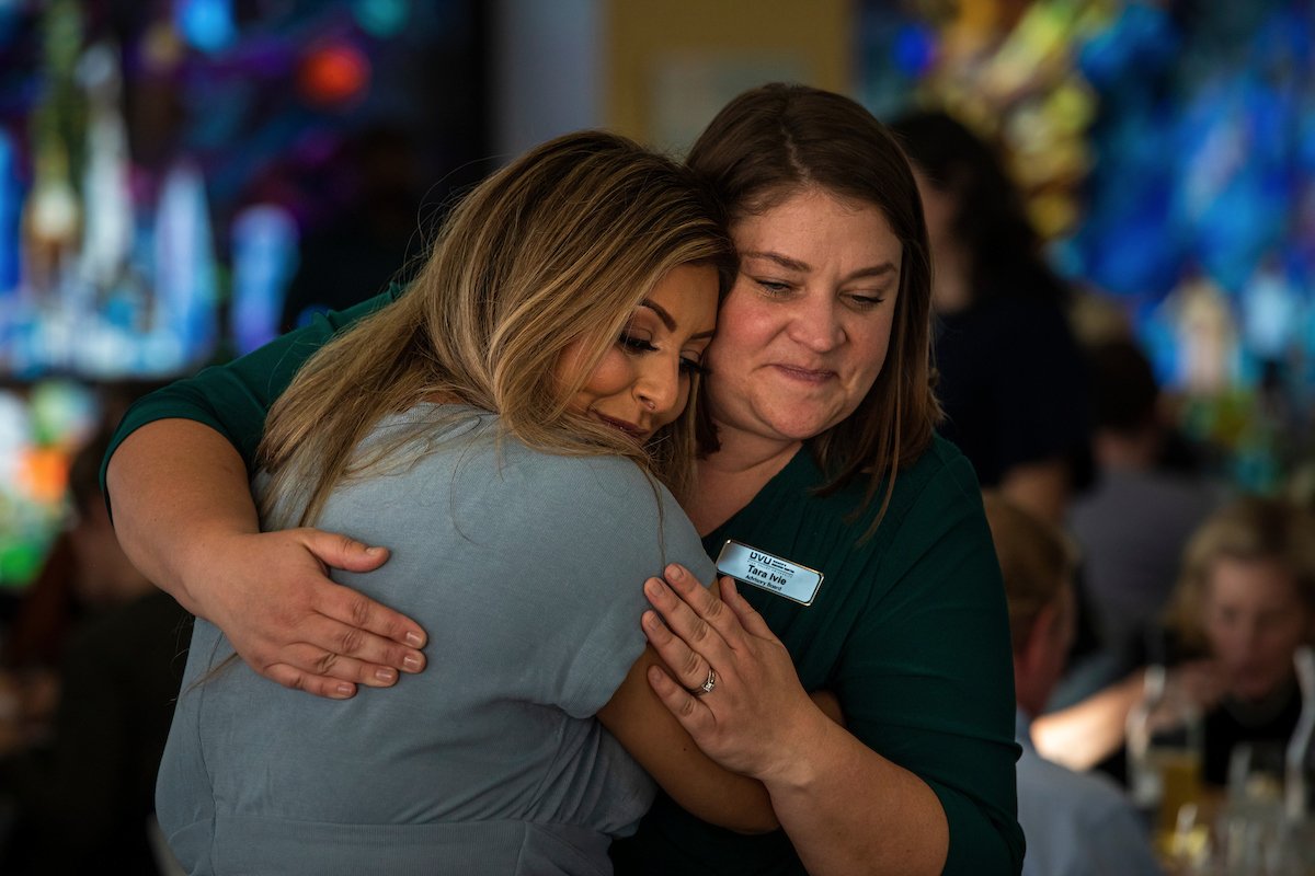 uvu_president's tweet image. What a wonderful opportunity to celebrate the women in the @UVU community who exhibit tremendous strength, grit, courage, and 💚. It was an honor to attend the @UVUWSC Women's Award Luncheon. Together, we are lifting each other and our female students to greater success!