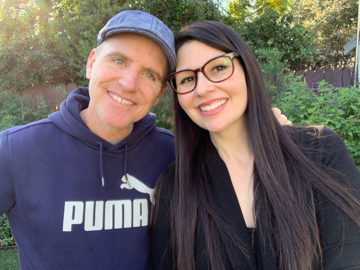 GregFitzShow's tweet photo. On today's Childish: I share the story of my 1st arrest. Alison gets a head-butt from Elliot-O2 crawls for the first time.
#childish #childishpod #arrested #parenting #podcast #applepodcasts #parentingpodcast #gregfitzsimmons #alisonrosen #fitzdog #ariynbf #comedy #moms #dads https://t.co/k0VeD3R8WK