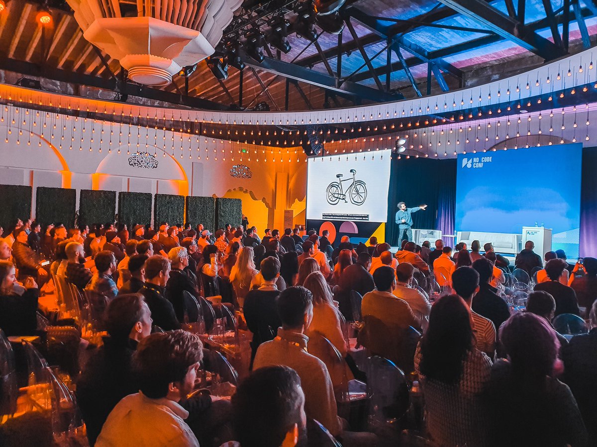 reallynattu's tweet image. No words to describe the energy this guy brings to the stage. @pablostanley rocking it. #NoCodeConf